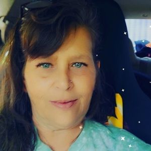 Meet your Posher, Ellen